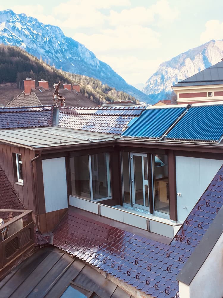 Dachausbau mit blick in den Bergen