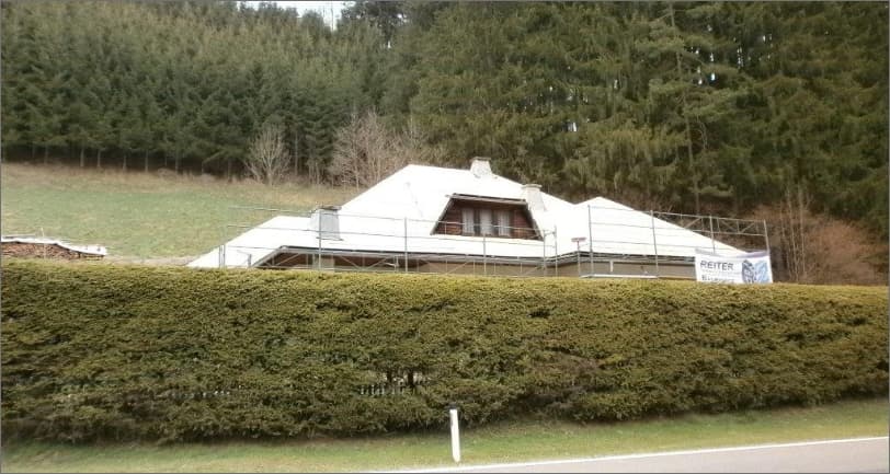 Neues Kaltdach mit Velux (Vorher/Nachher)
